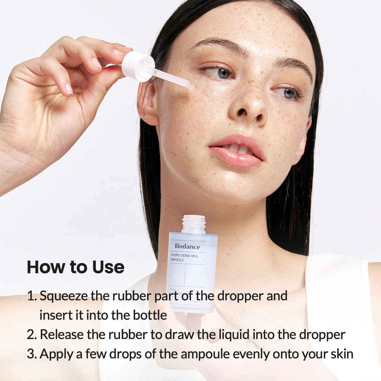 Close‑up of hyaluronic acid molecule illustration representing multi‑size technology for deep hydration.