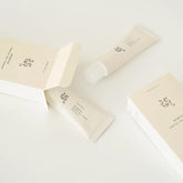 Timer graphic indicating reapply every two hours for continuous sun safety.