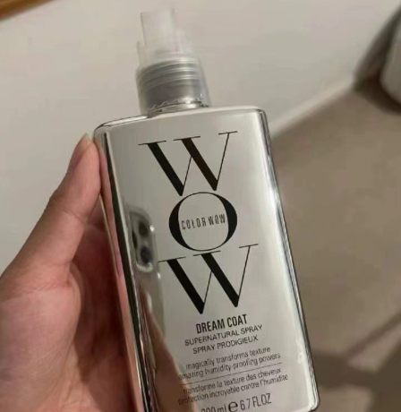 Product displayed with eco‑friendly recyclable spray can and natural branding.